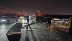 青岛西海岸新区隐珠综合执法中队:巡查途中伸援手 积极救助显担当