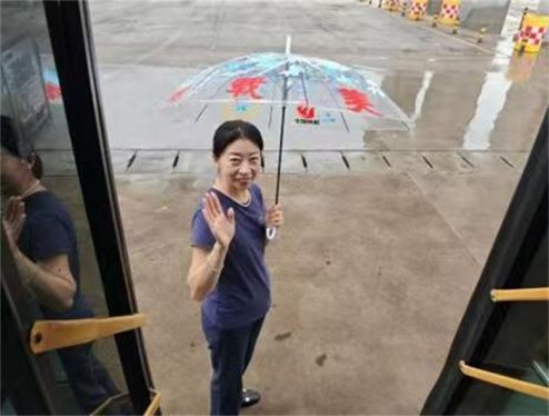 文明窗口展风采| 城阳巴士:暖心服务点亮岛城出行路